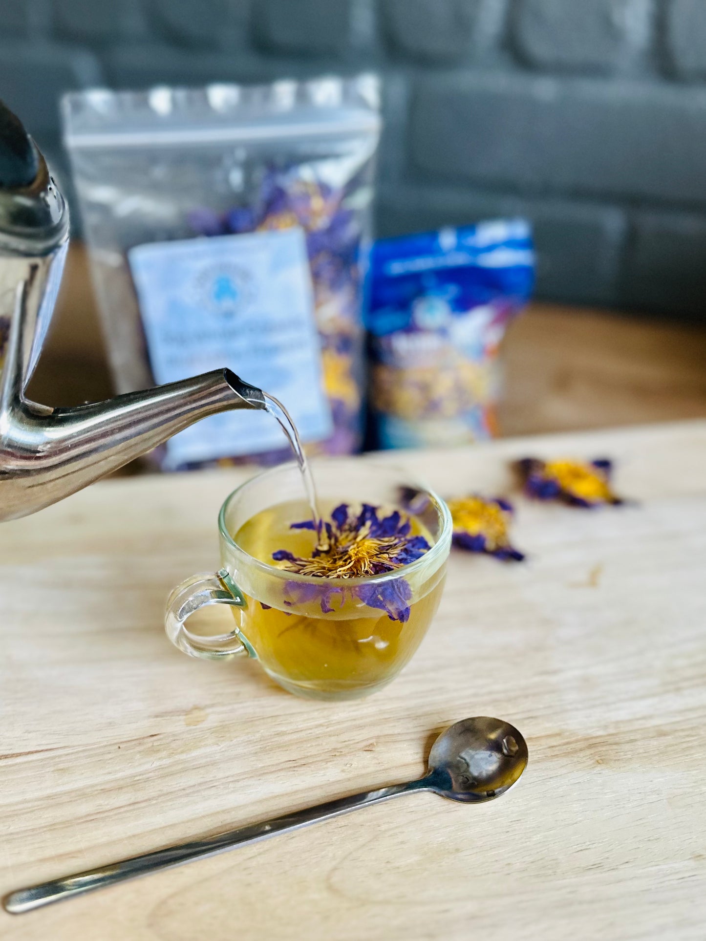 Altruistik™ Organic Blue Lotus Flowers - Natural Calming Herbal Tea